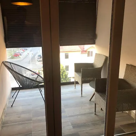 Lux 2 Soban Nov Apartman Nova Zgrada Modern شقة *