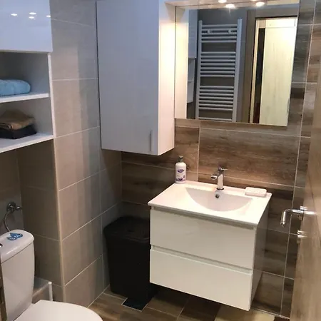 Lux 2 Soban Nov Apartman Nova Zgrada Modern بييلينا